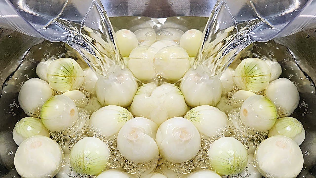 💚양파 이것에 절였더니 무깍두기보다 맛있어요 한통 가득 만들어도 남아나질 않습니다