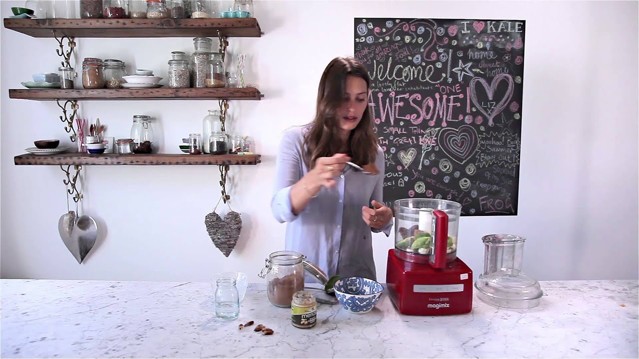Deliciously Ella Avocado Chocolate Mousse