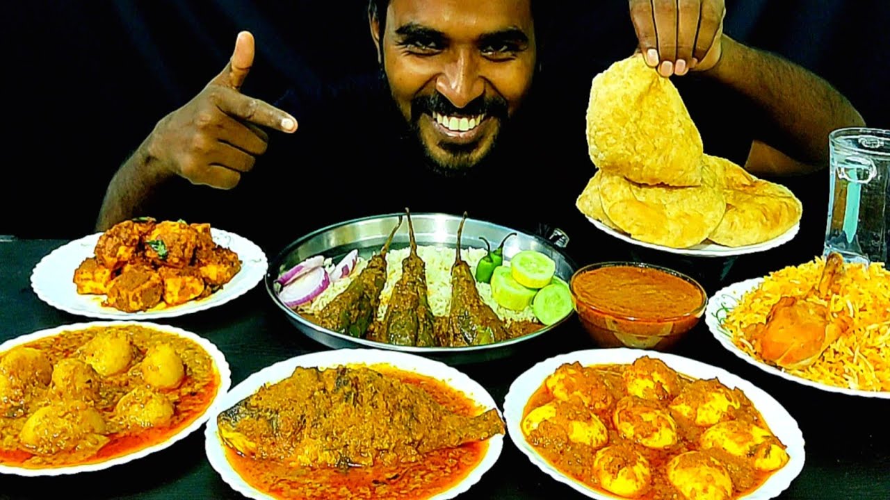 Eating Paneer ghee roast, Kashmiri Dum aloo, Spicy Fish curry Egg curry Chicken Biryani eating video