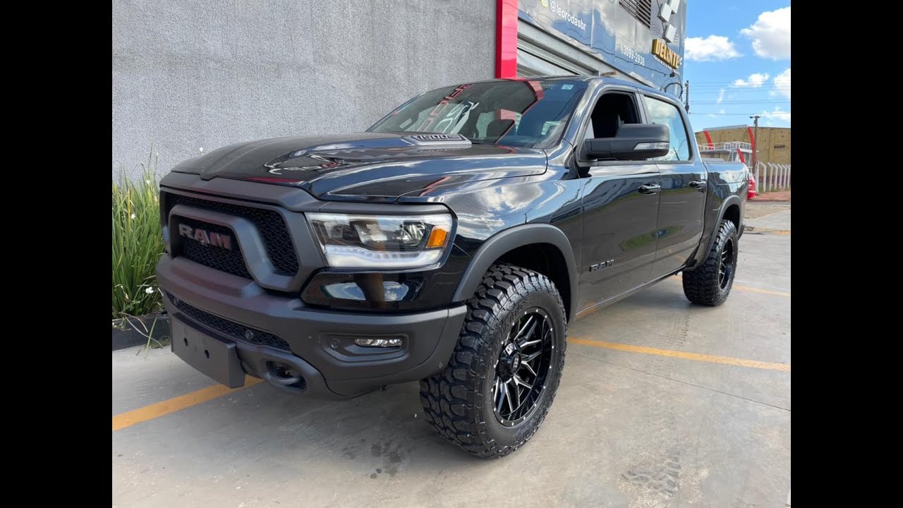 DODGE RAM 1500 REBEL - Projeto Léo Rodas