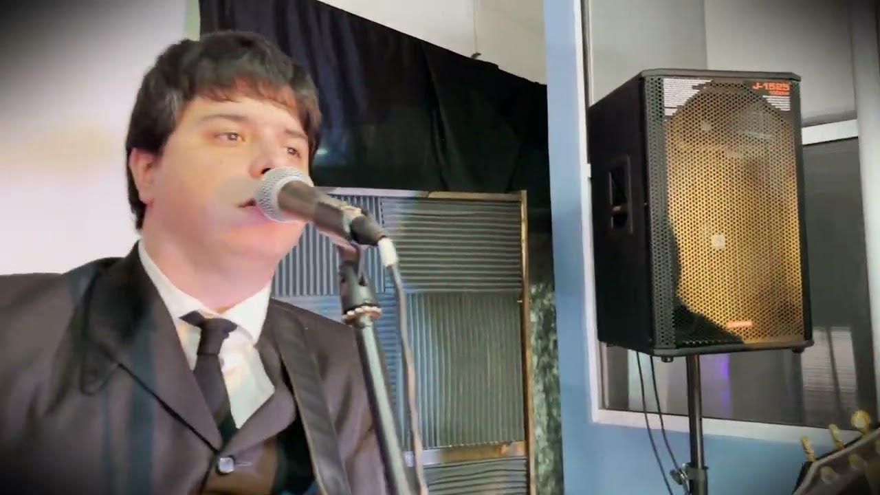 Live the Beatles Live Session Large
