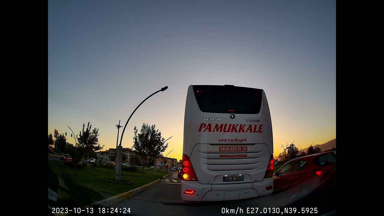 Traveling to Balikesir - Huge Pamukkale Tourism Bus