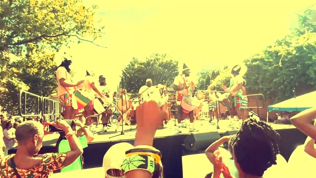 Farafina Kan: Groovy Drumcall