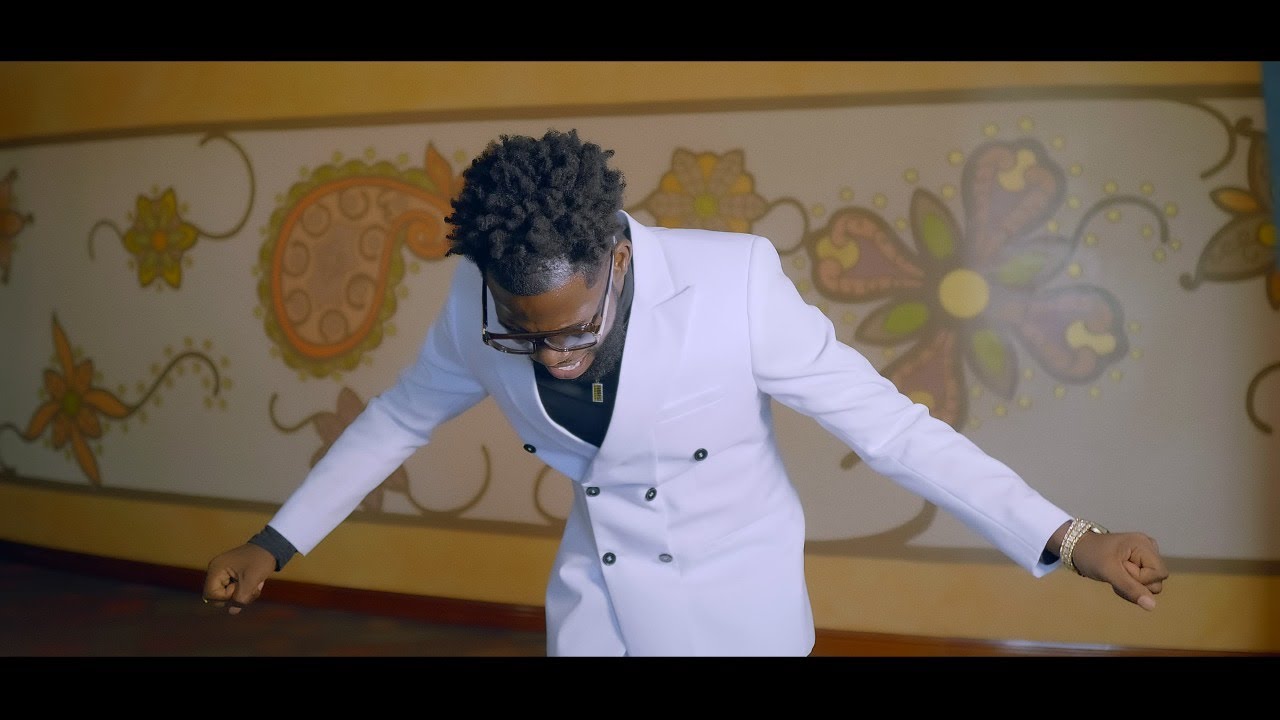 Peter Domini -Mi Weki Baka -Prod.TMG(Official Video)