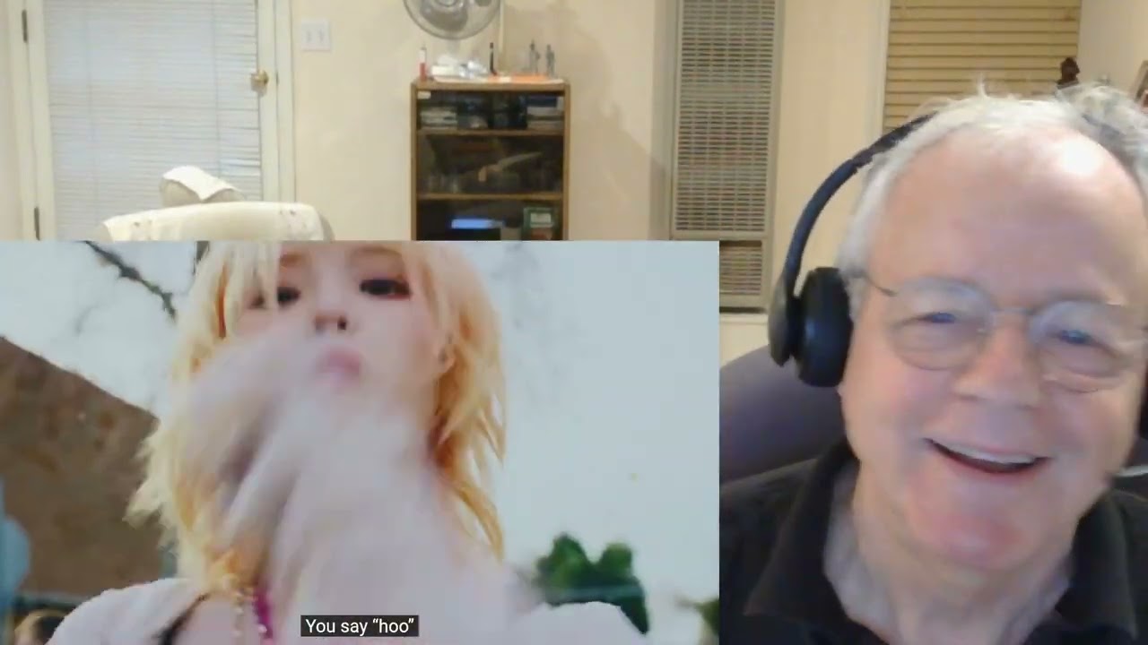 Reaction to IU's  '홀씨(Holssi)')