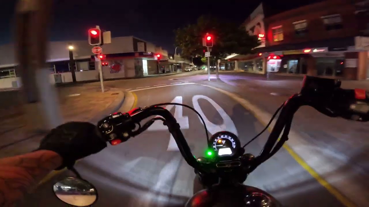 Triumph Bobber night ride Maitland !!