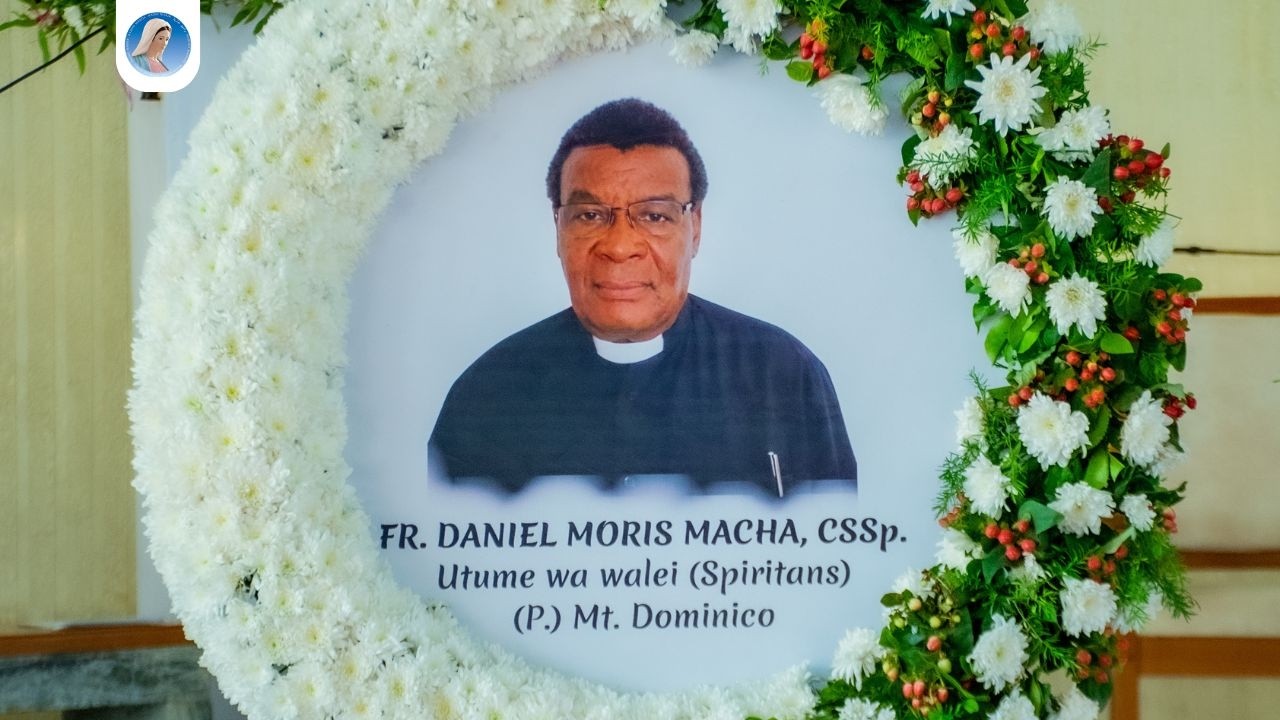 Tazama Maandamano ya Maaskofu, Mapadre Misa ya kumwombea Marehemu Padre Macha (1949 -2026).