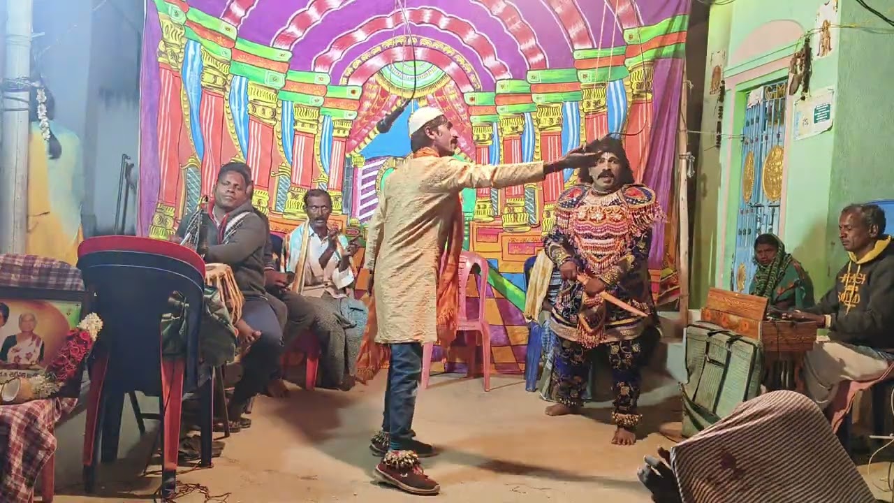 దేశింగరాజునాటకం🌹ధర్నా సింగరాజు, తలారి సమాధానం 👍 మరెన్నోవీడియోలుచూసిఆనందించండి ఫ్రెండ్స్ ☎️9177005063