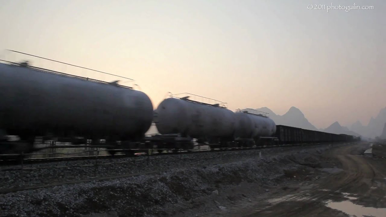 HD DF4B Freight Trains Guilin China 2 桂林 湘桂線 東風4型貨物
