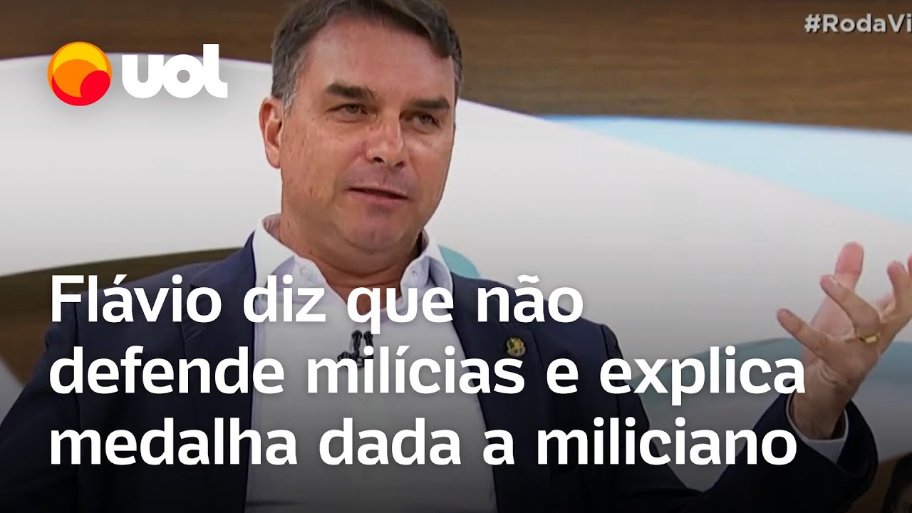 Flávio Bolsonaro diz que não defende milícias e explica medalha a Adriano da Nóbrega