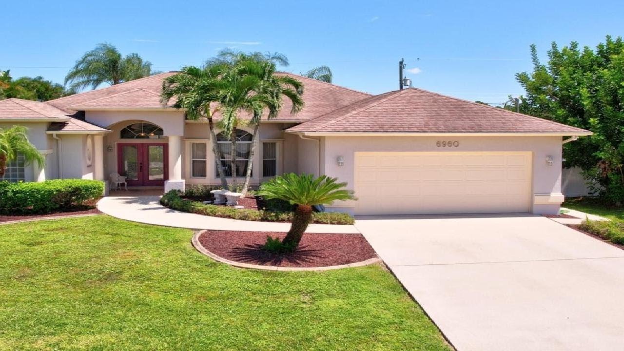 6960 NW Denargo Street, Port Saint Lucie, FL Presented by Adena Williams.