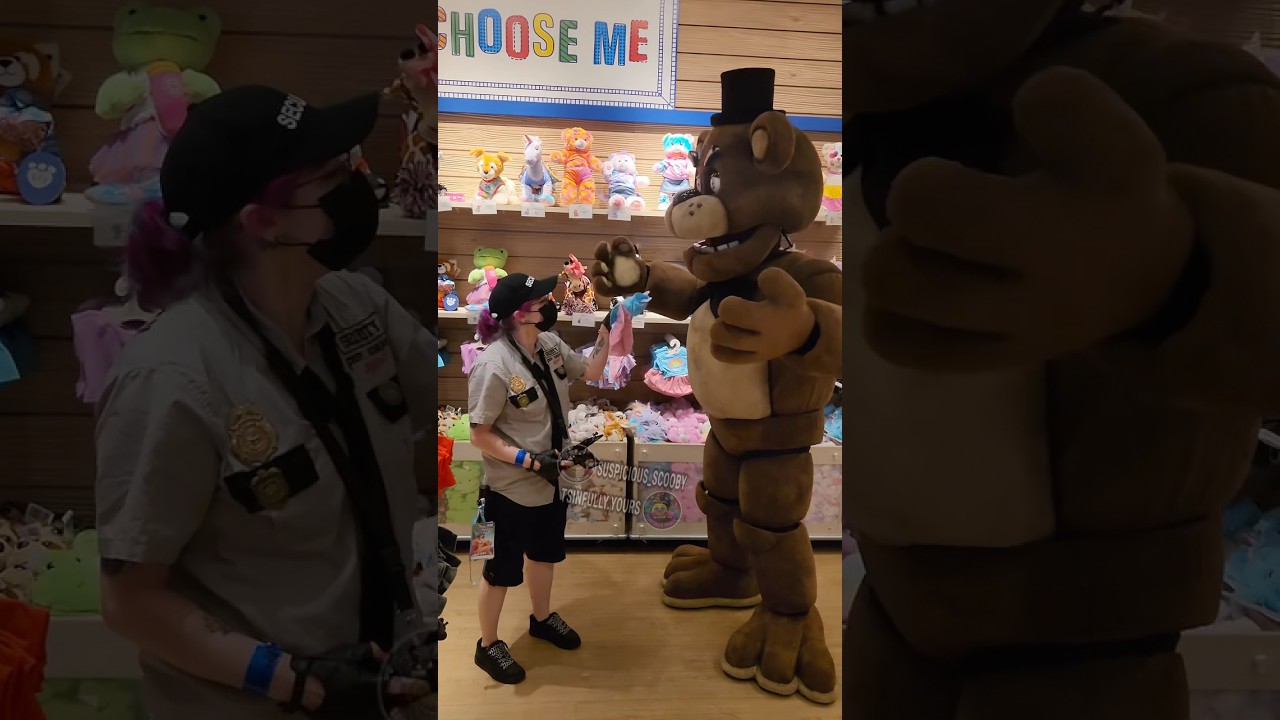 NOT ONE SIZE FITS ALL ​⁠@suspicious_scooby ​⁠@buildabear #fnaf #freddyfazbear #cosplay