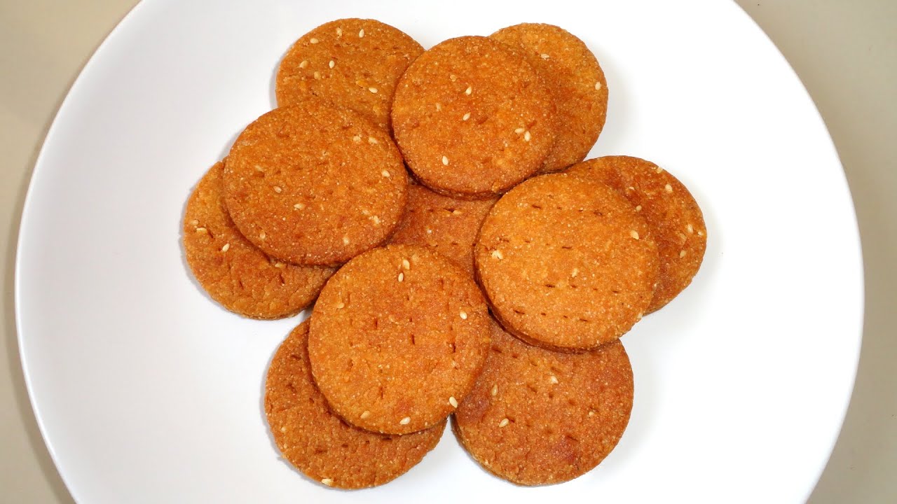 Meethi Mathri | Mathri Recipe | Sweet Mathri Recipe | Mathris | Mathri Snack | Cookingrecipes4u