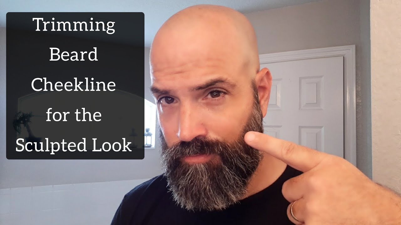 Trimming Beard Cheekline for the Sculpted Look