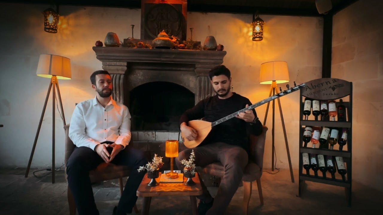 Baver Karahan & Cumali Kaçış - Bir sınıfta okurken