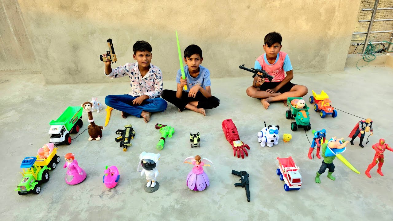 एलियन 👽 ने बनाया सुपरहीरो 🦸‍♂️ को अपना गुलाम 🫣