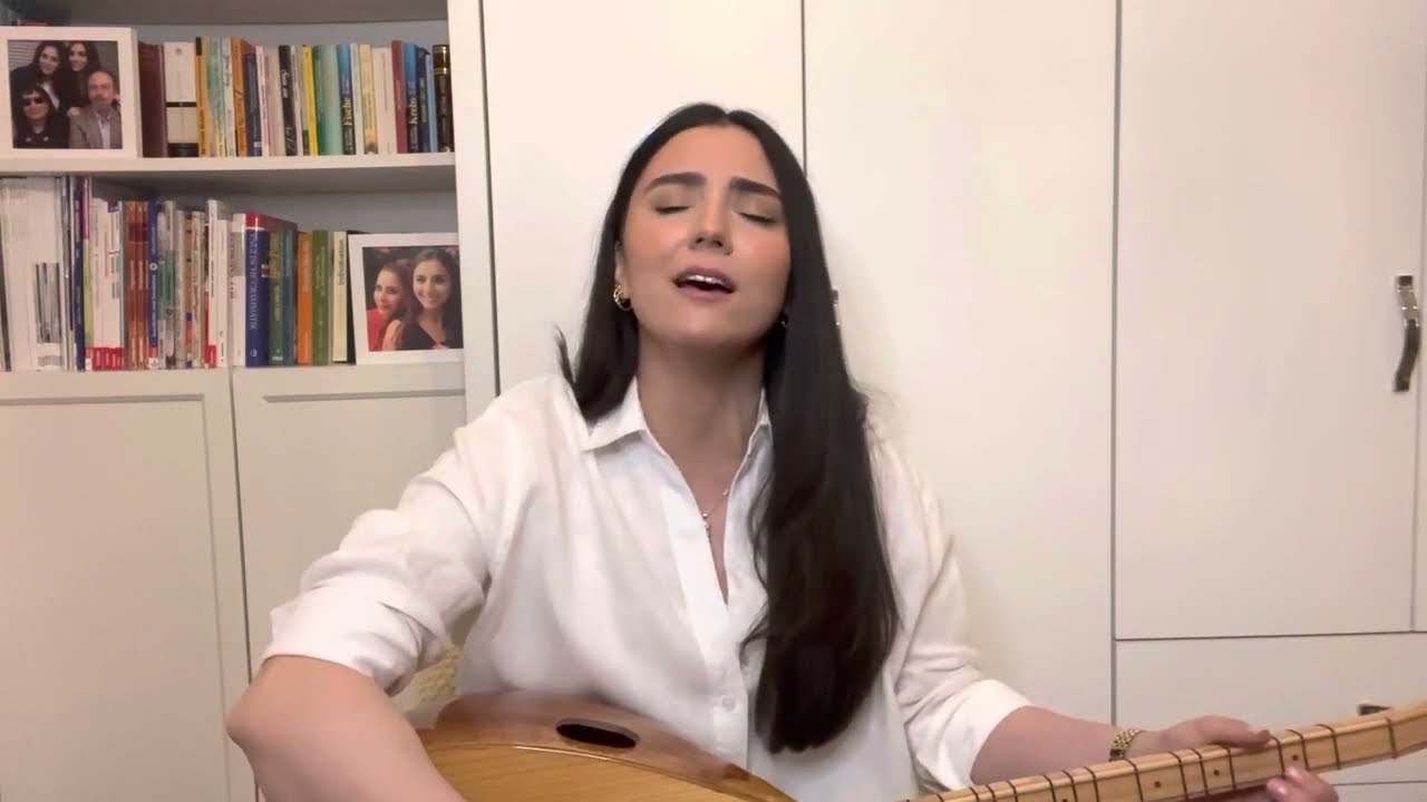Şirin Ağdaşan - Aç Kolların Sar Beni (Selvide Boylum Sar Beni)