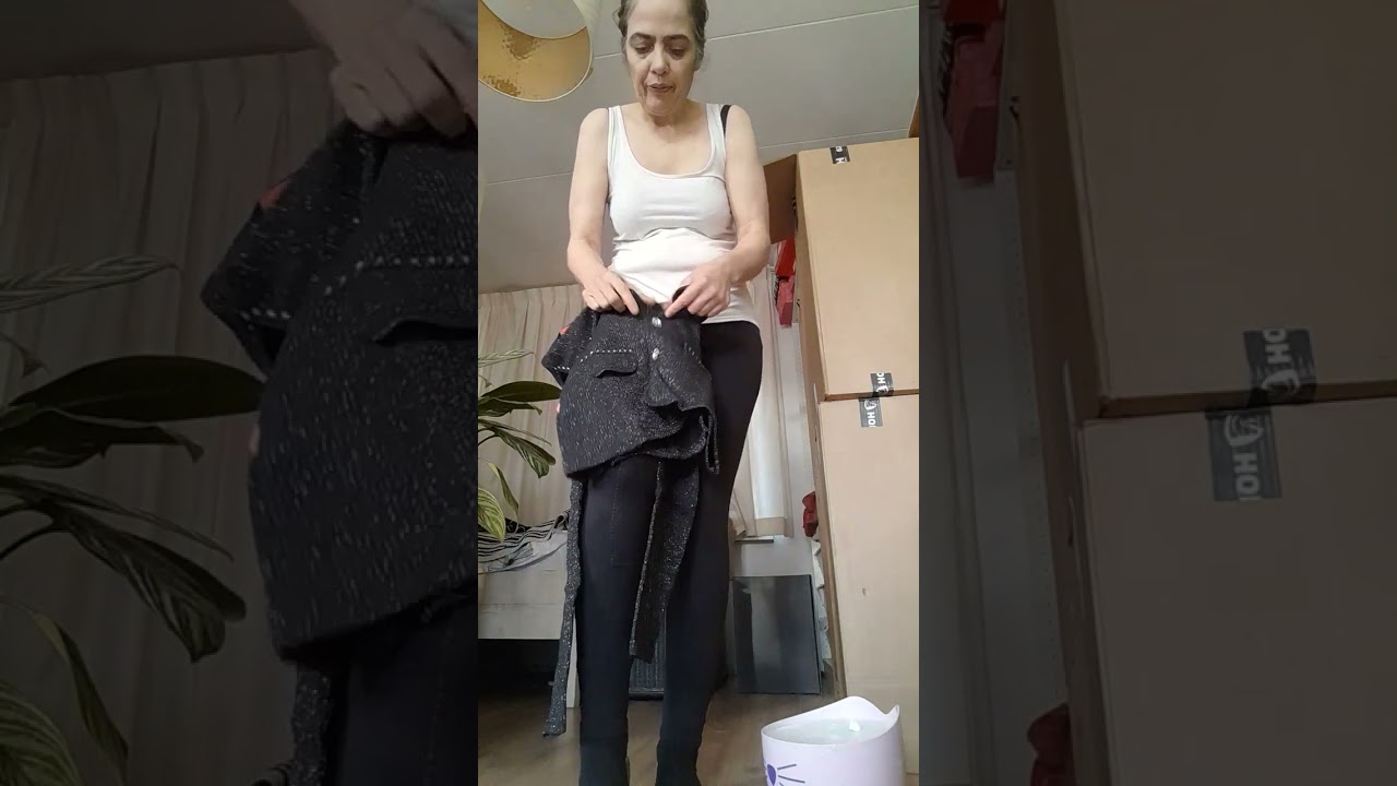 Red horse wedstrijdjasje pirouette passen