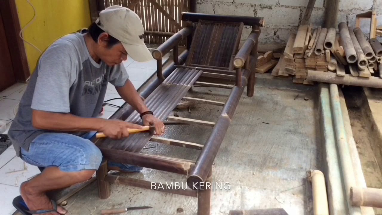 Cara Membuat Kursi Santai dari Bambu