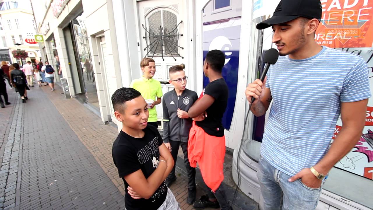 HOEVEEL GELD HEB JIJ OP JE REKENING?? (UTRECHT) - SUPERGAANDE INTERVIEW