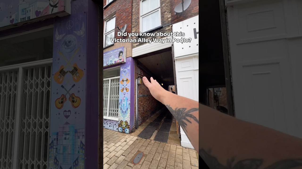 One of the last remaining authentically Victorian alleys in Poole?