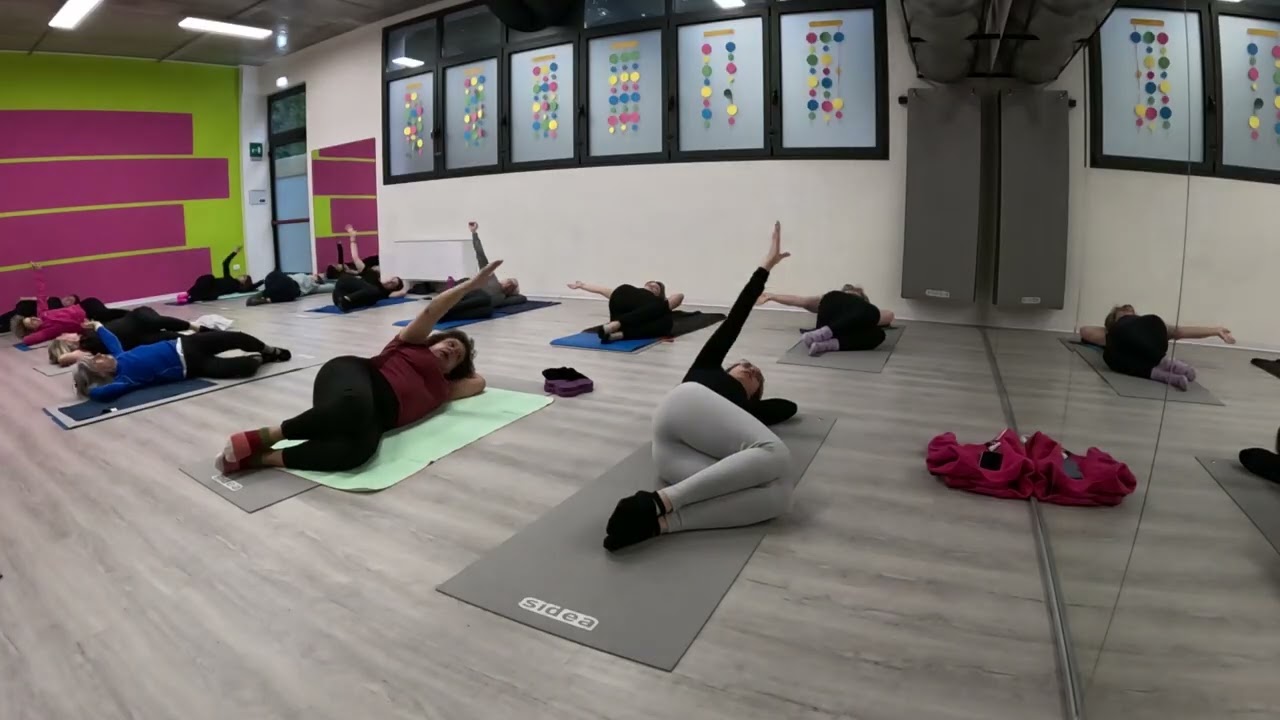 5 minuti Pilates veloce a casa – posizioni base per tonificare