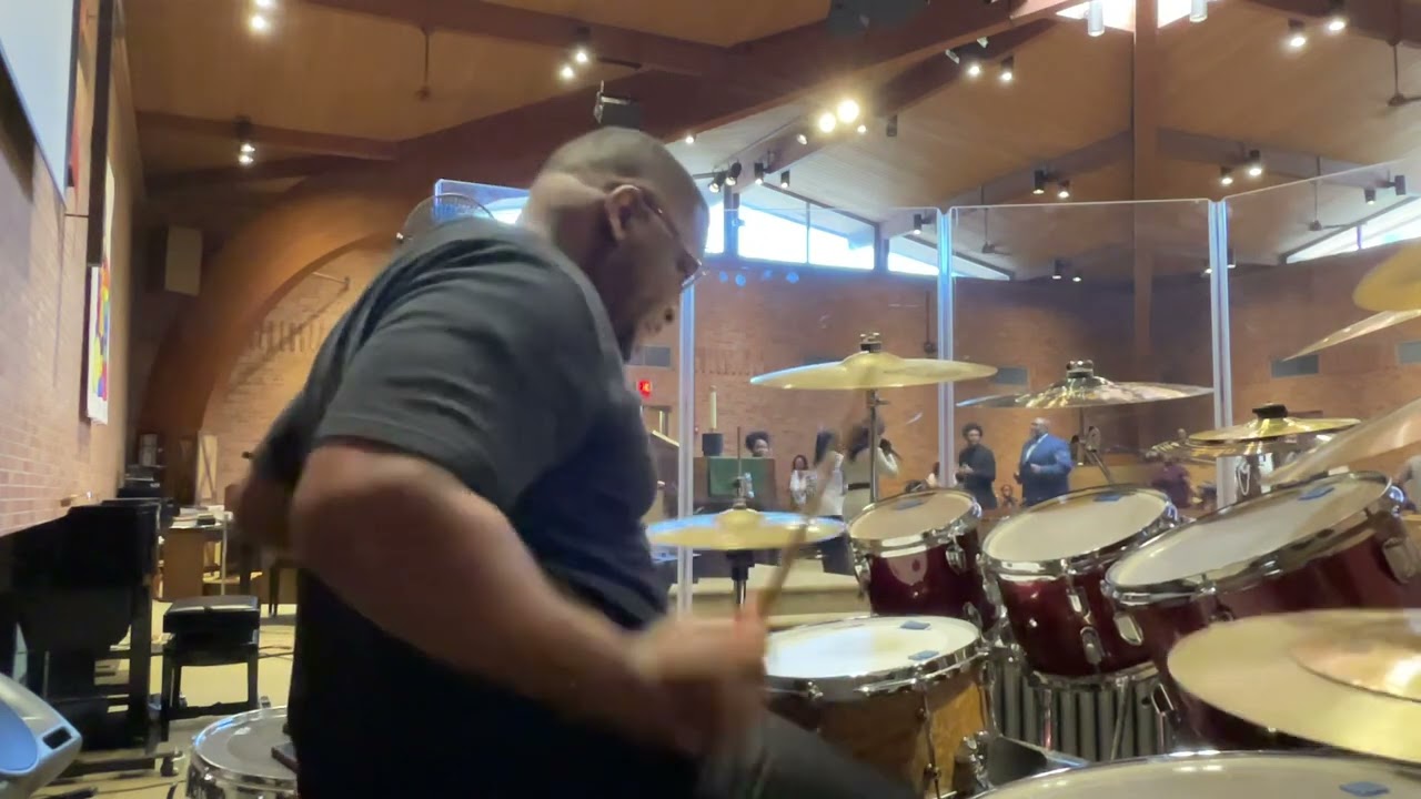 Praise break