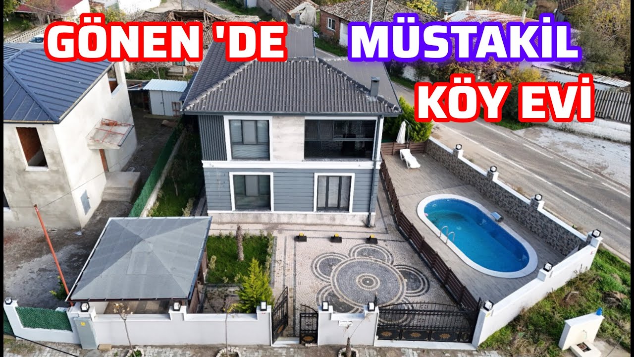 GÖNEN'DE  MÜSTAKİL KÖY EVİ VİLLA  312 M² ARSA İÇİNDE-İSKANLI-HAVUZLU-KAMELYALI-ISI POMPASI-GÜVENLİK