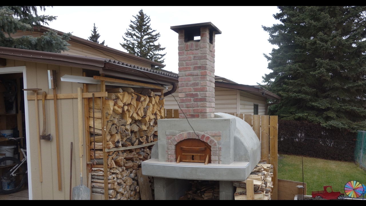 3/4 - Building a Wood Fired Pizza Oven in Calgary, Alberta- Insulation, Outer Shell & Chimney