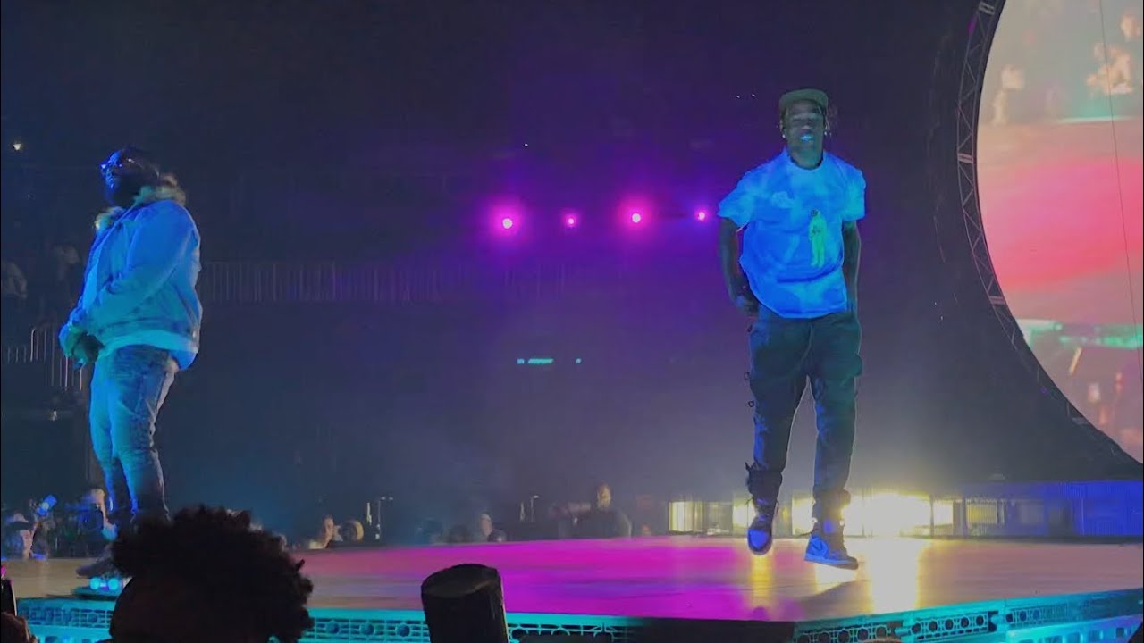 Travis Scott & Rick Ross - B.M.F. / Pop That (Live in Atlanta)