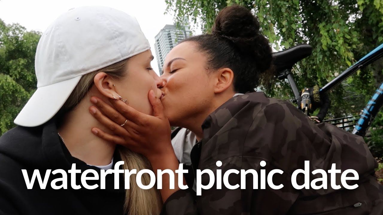 PICNIC DATE VLOG | LGBTQ+