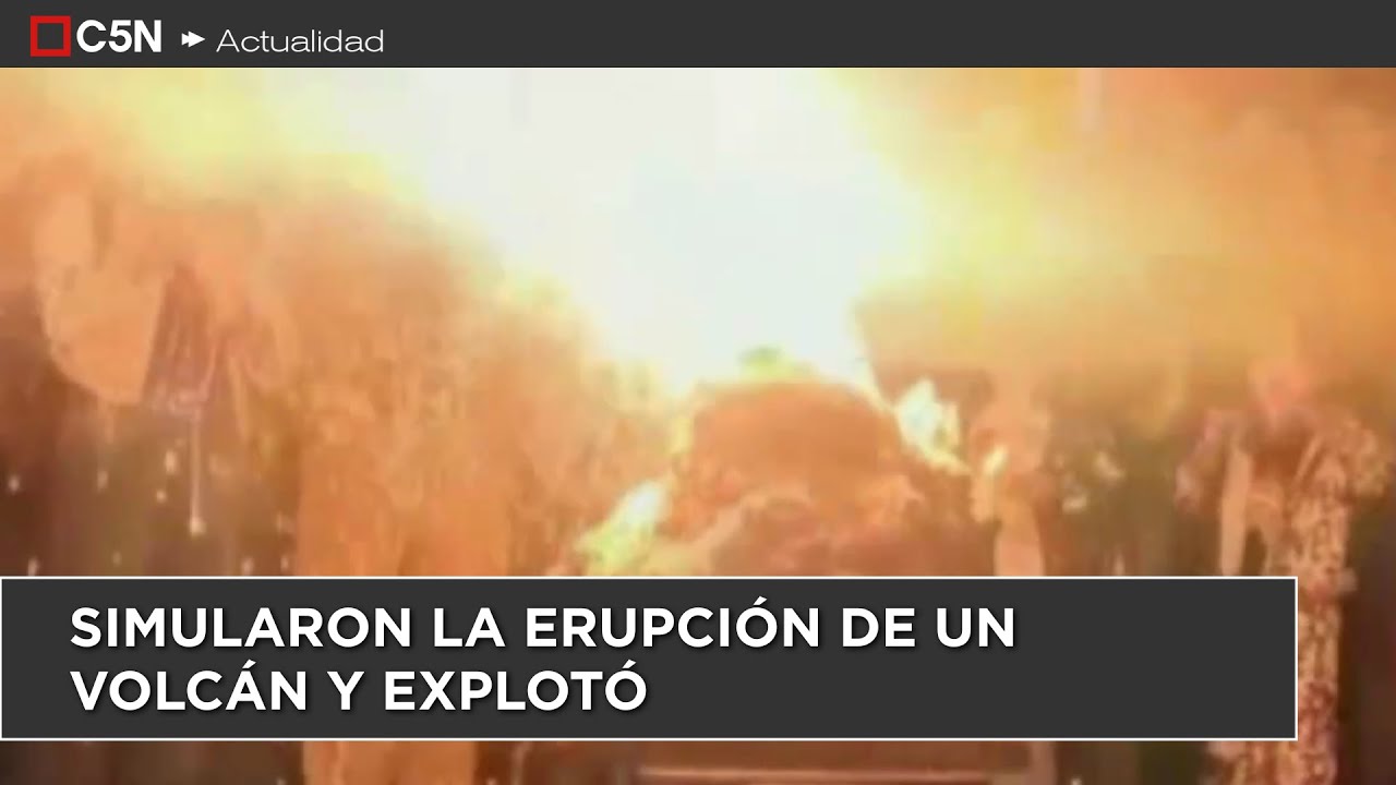 P&Aacute;NICO EN UNA ESCUELA: SIMULARON LA ERUPCI&Oacute;N DE UN VOLC&Aacute;N Y EXPLOT&Oacute;