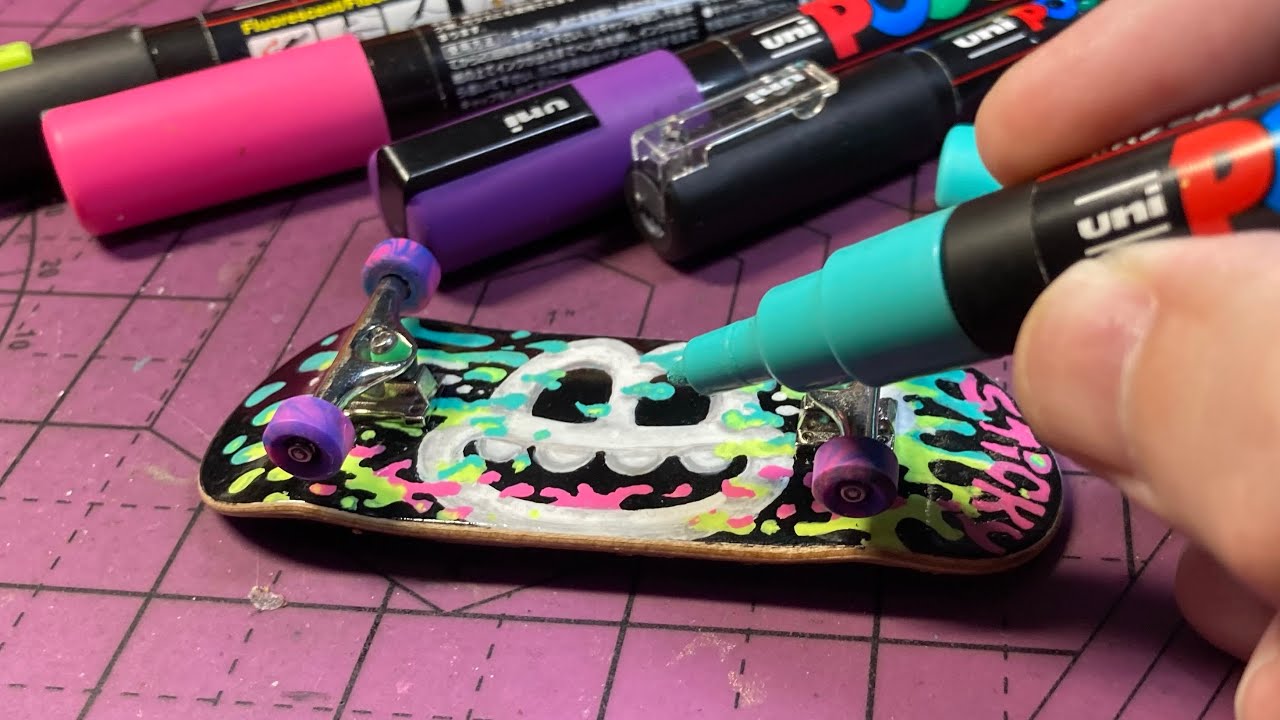 Custom Painting a Pro Fingerboard Setup with Posca Markers (DiY)