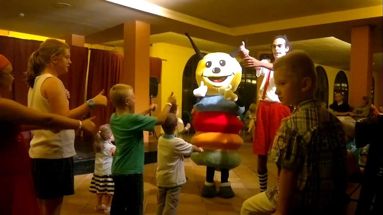 Chi Chi Wa dance with Pepe, Fuerteventura, 2011.