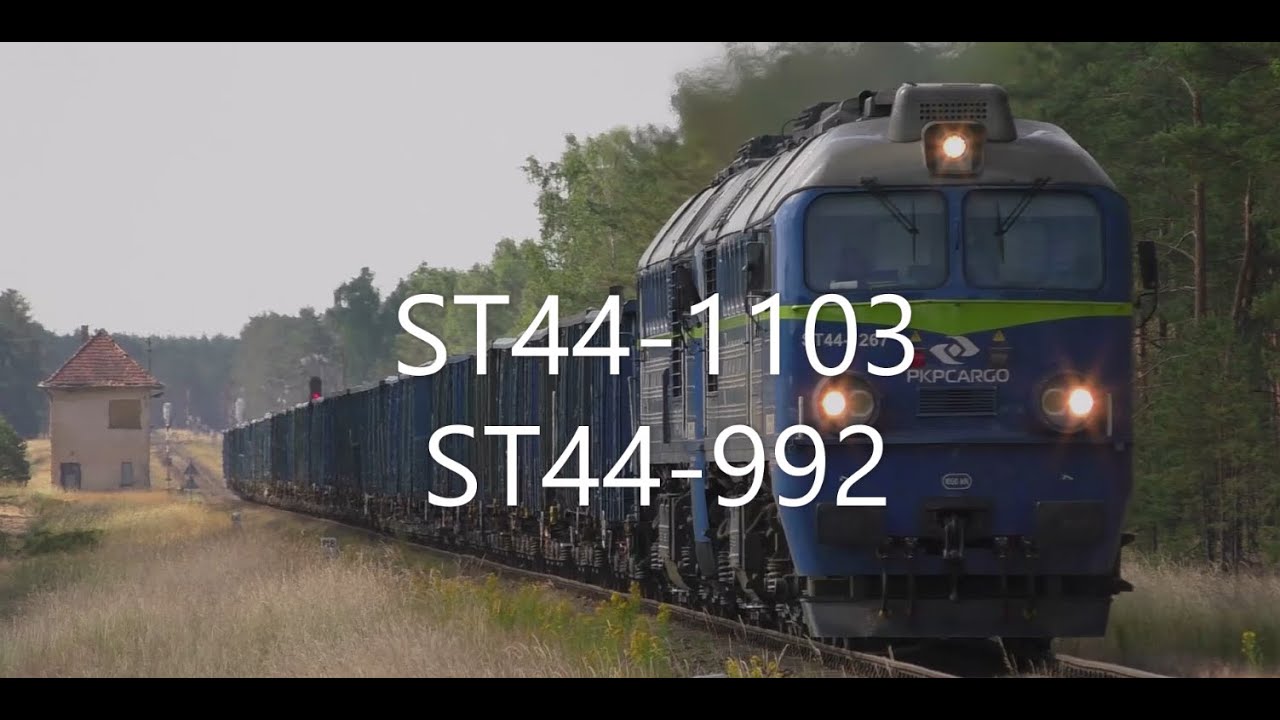 Bąk ST44-1267 & ST44-1256