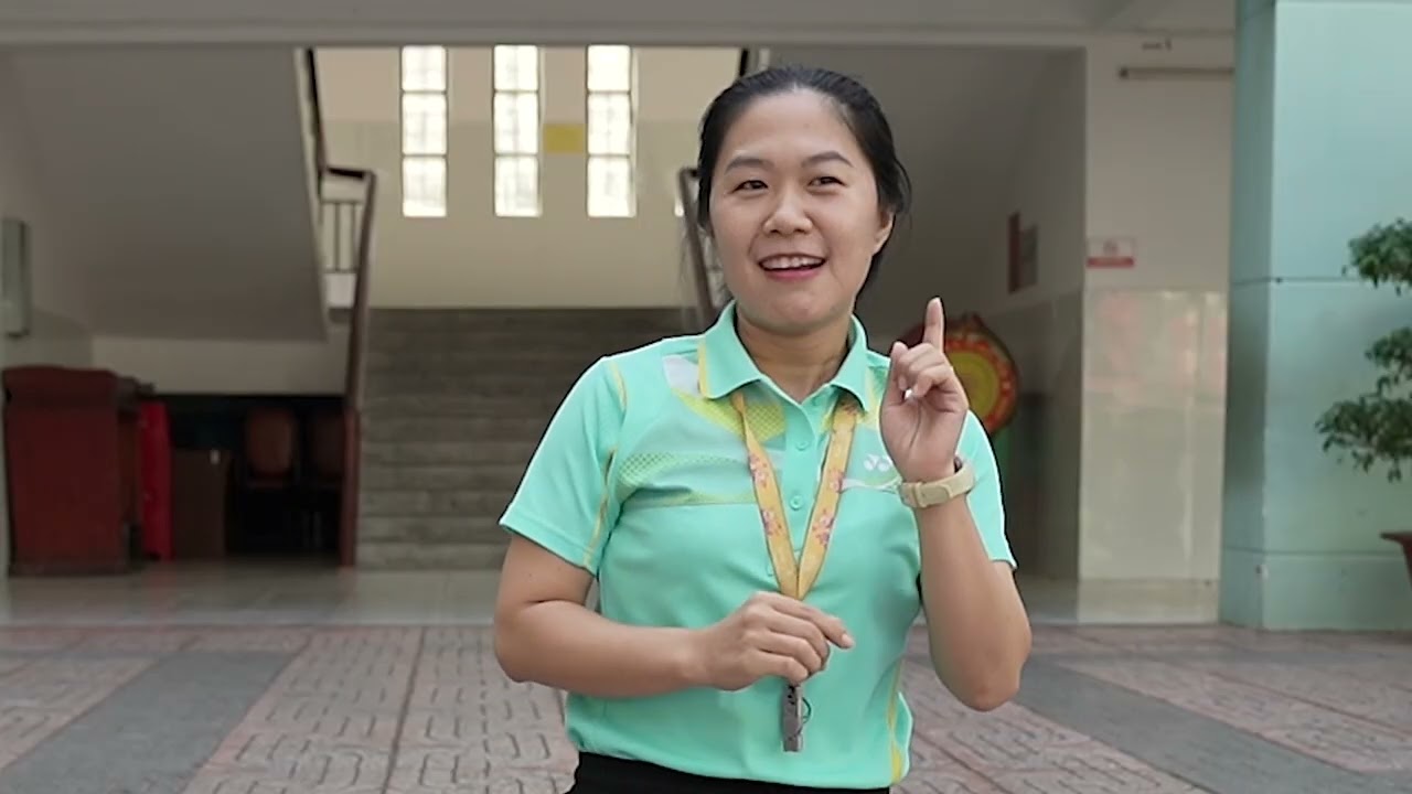 VÕ THỊ NHƯ NGỌC-Bài  Bật nhảy chụm chân co gối trước