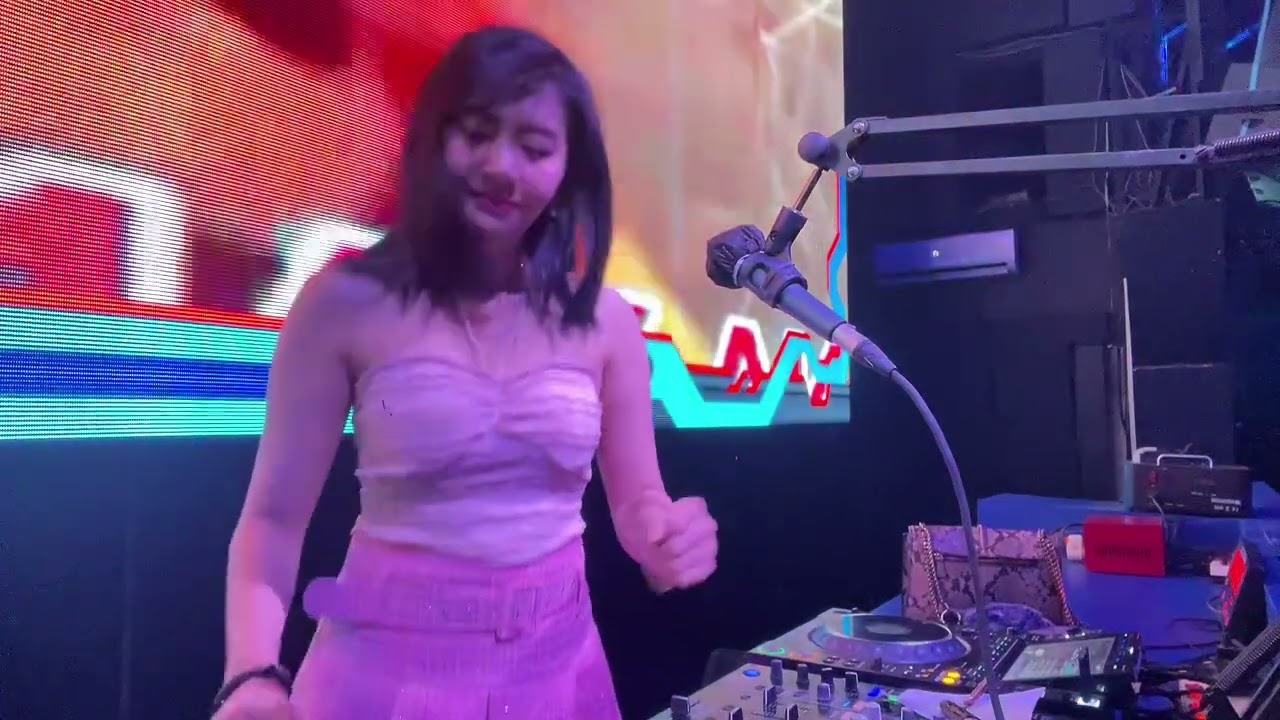FUNKOT - CINAN BANNA FAUZANA | LULUH KHAI BAHAR COVER - NEW VERSION 2024 DJ SELLY SEMELEHOY