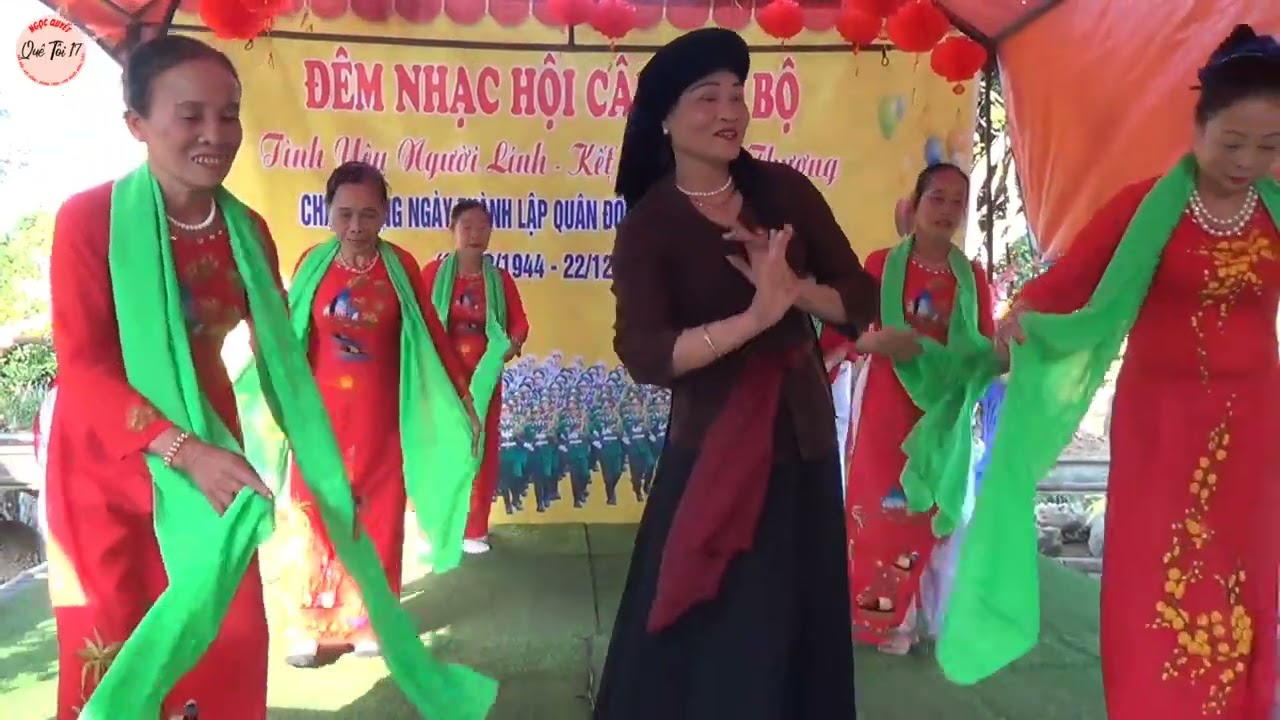 Hát Múa Mẹ Việt Nam Anh Hùng