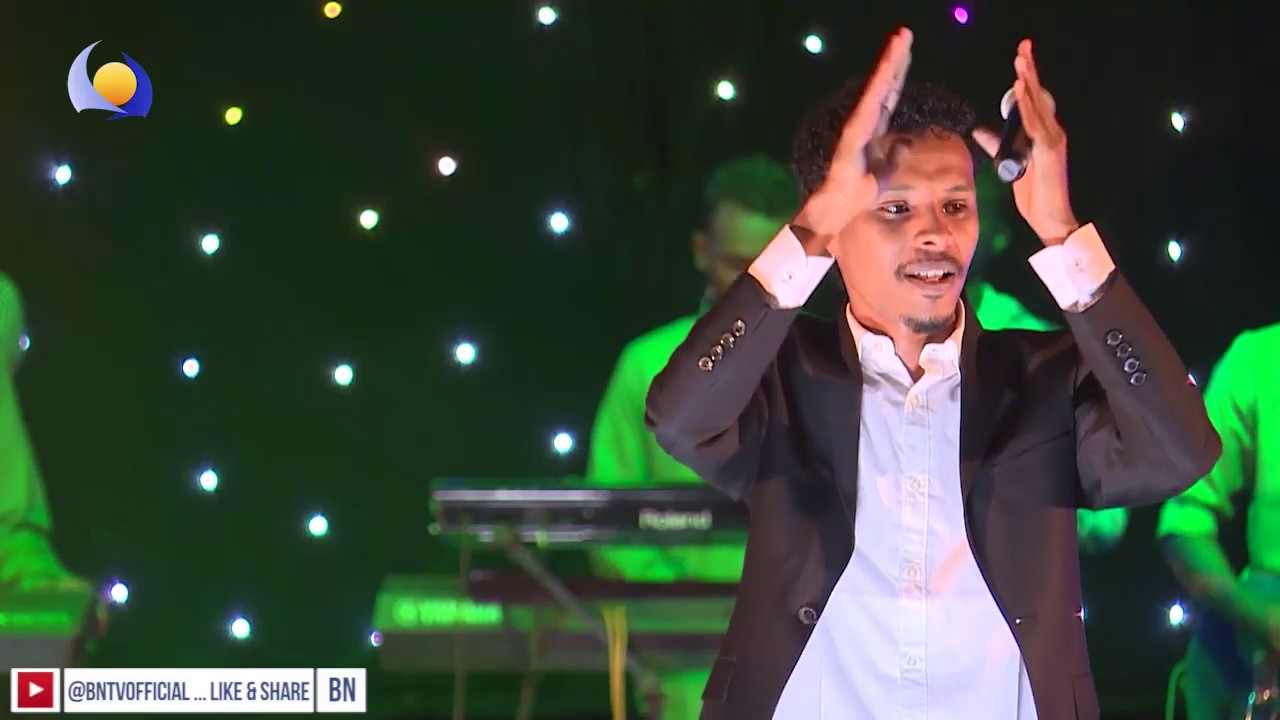 المسرح القومي ||أحمد فتح الله - [البندول]|| يازولة شهتني الغناء