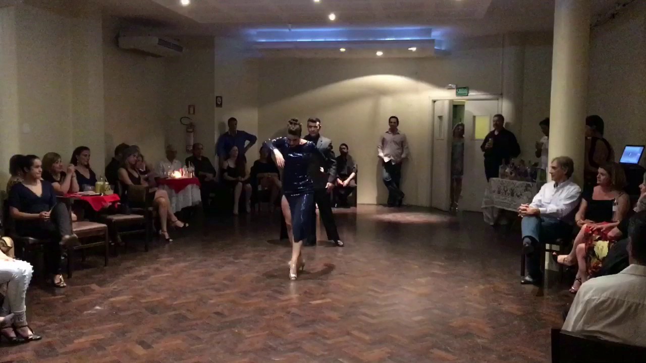 Cia de Dan&ccedil;a Cl&eacute;ber Borges | Tango | Cl&eacute;ber Borges e Mariana Motta dan&ccedil;am 