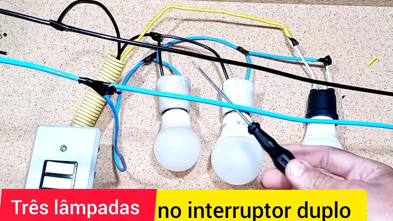 Como ligar três lâmpadas em um interruptor duplo