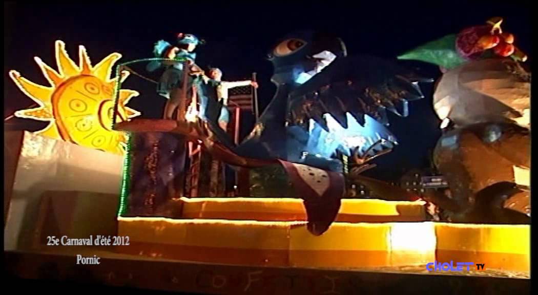 Pornic 25e Carnaval d'été 2012 .flv