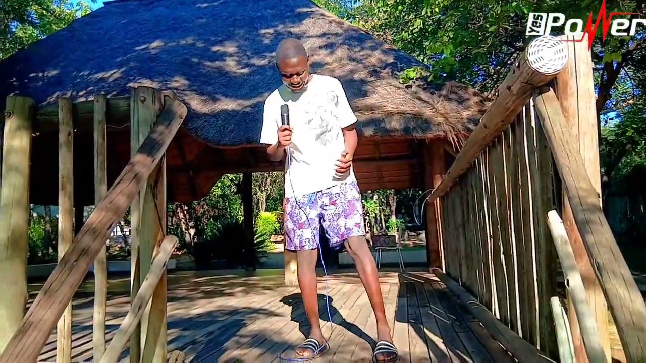 Solly Makamu Fan Performing Gandaganda  