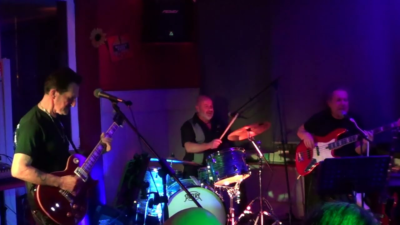 LUCKY GUYS EXPLOSION   Superstition