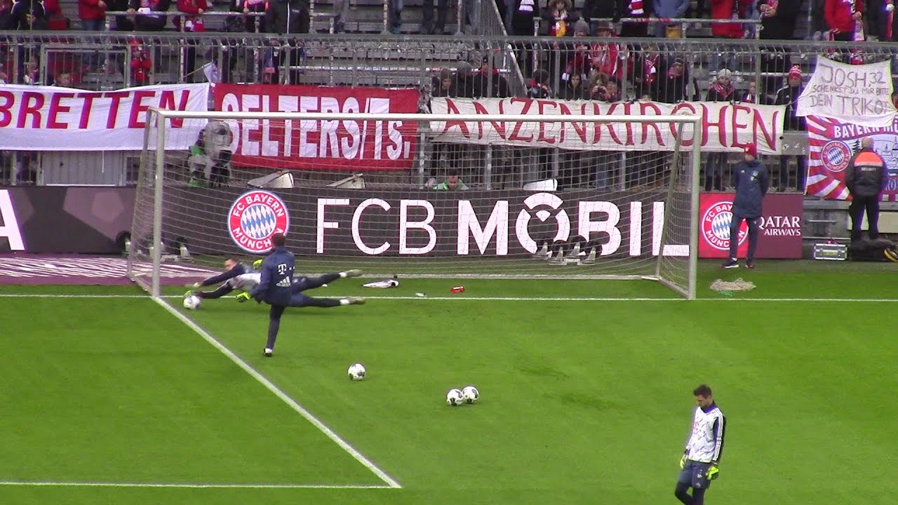 Manuel Neuer full warm up