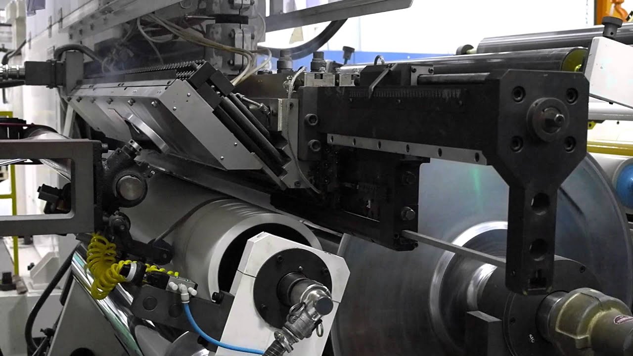 Tadem Extrusion Laminating Machine by INT KOREA