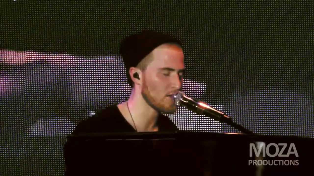 Mike Posner - Wonderwall (Live in Manila)
