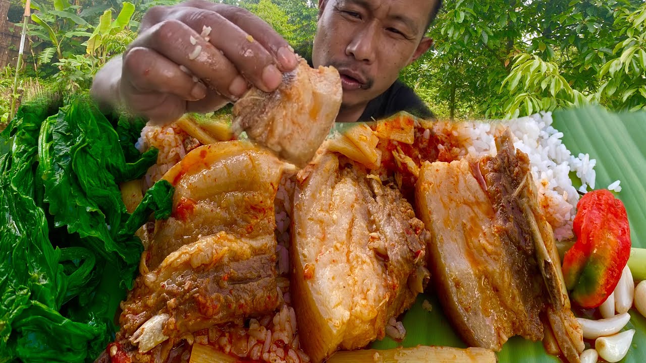 Eat huge pork ribs cook with bamboo shoots // Naga style Mukbang // pork bamboo shoots recipe