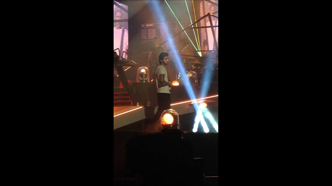 One Direction - Best Song Ever - WWA Chicago 8/29/14