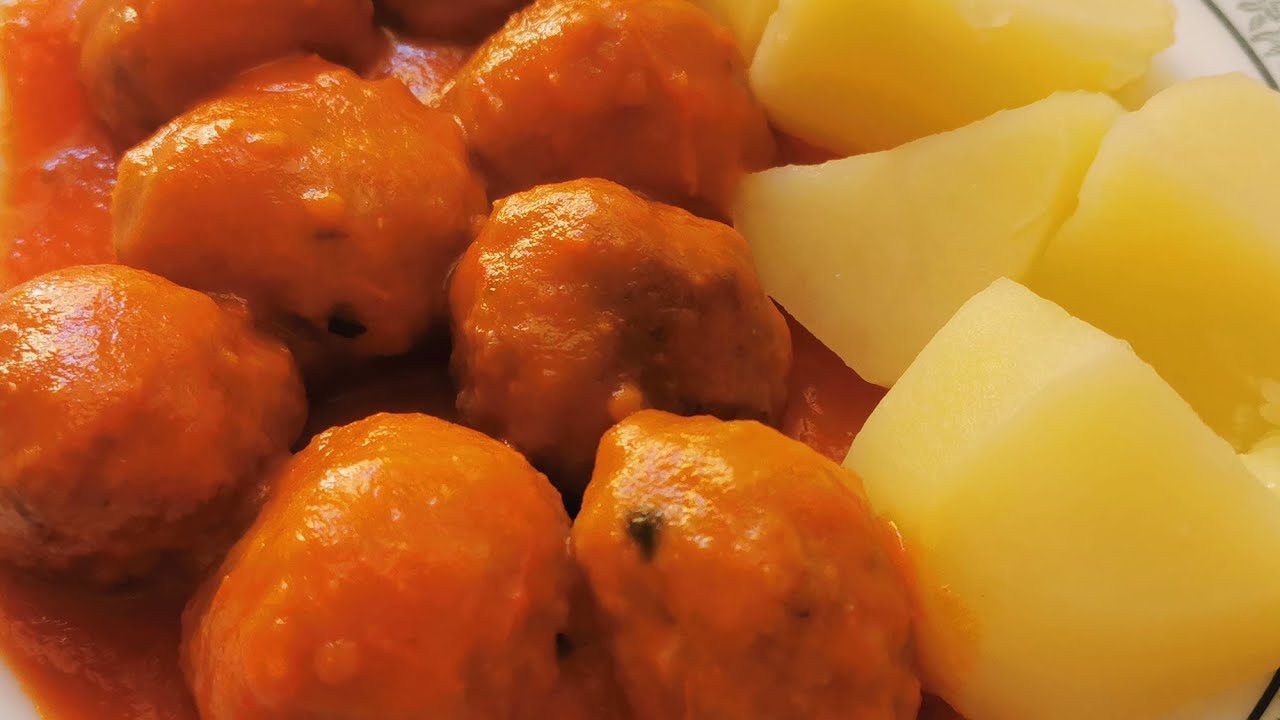 Albóndigas en Salsa de Tomate muy Fáciles, Deliciosas y Jugosas